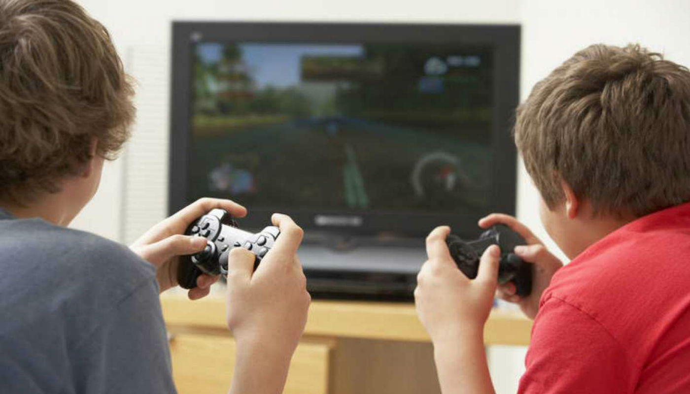 COSAS que REGALARLE a un NIÑO GAMER 🥇